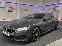 BMW 8 SERIES